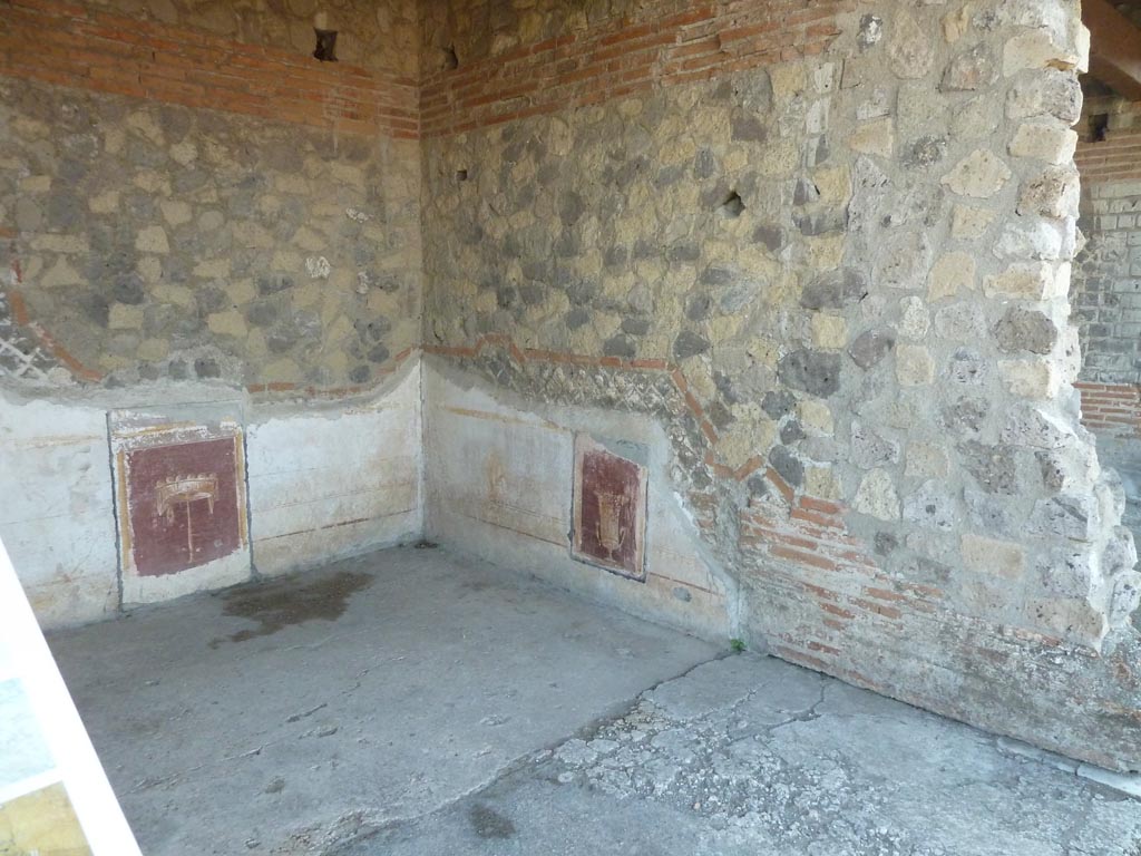 Stabiae, Villa Arianna, September 2015. Room 1, looking towards south-west corner.