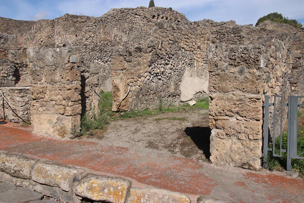 .2.7 Pompeii. October 2024. Looking north-east from Via Stabiana. Photo courtesy of Klaus Heese.