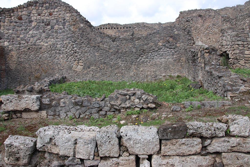 I.2.30 Pompeii. October 2024. Looking north to entrance doorway. Photo courtesy of Klaus Heese.