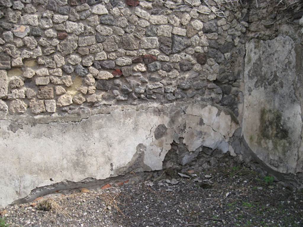 I.3.8b Pompeii. September 2010. East wall and south-east corner. Photo courtesy of Drew Baker.