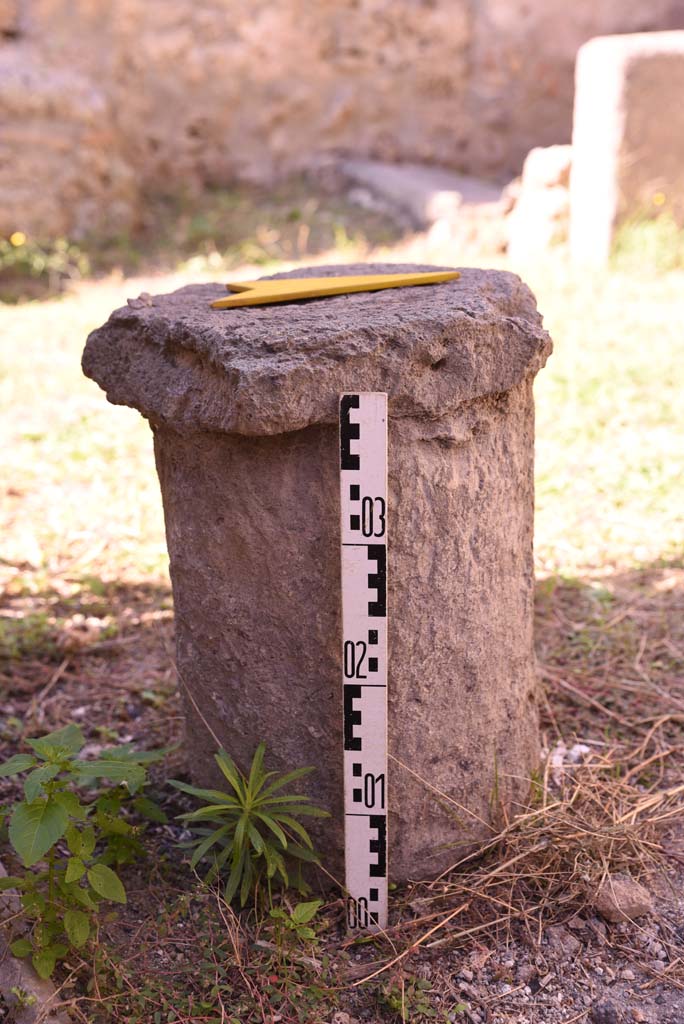 I.4.25/I.4.5 Pompeii. October 2019. Kitchen 42, detail.
Foto Tobias Busen, ERC Grant 681269 DCOR.

