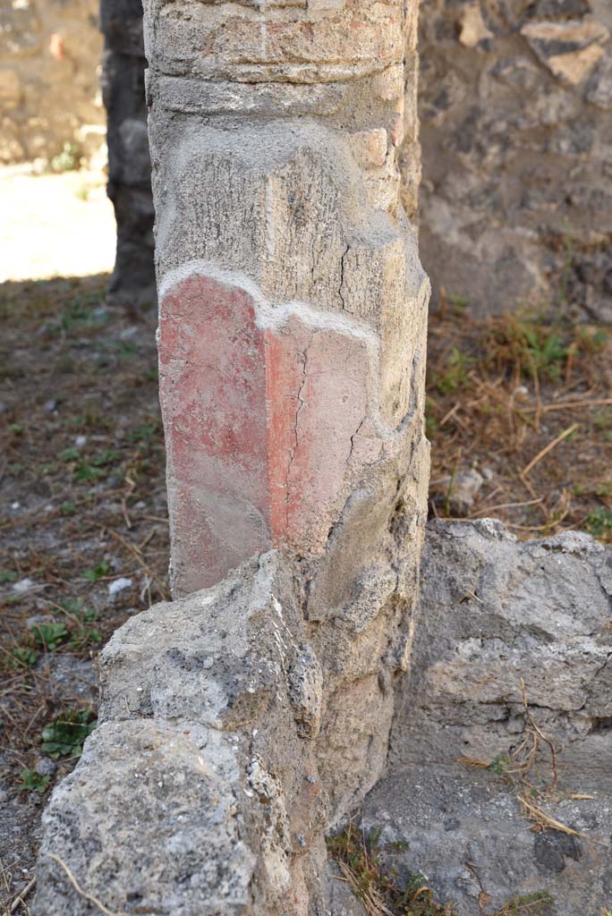 I.4.25/I.4.5 Pompeii. September 2020. Atriolo 43, looking north in north-west corner of impluvium.
Foto Tobias Busen, ERC Grant 681269 DCOR.
