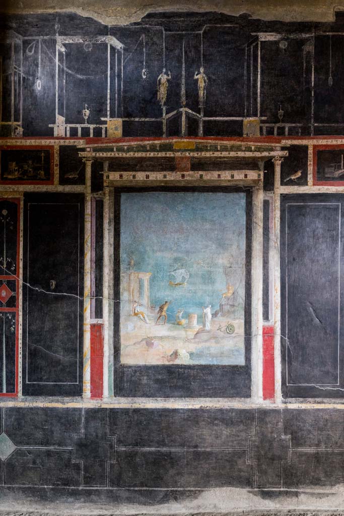 I.9.5 Pompeii. April 2022. 
Room 10, north wall of triclinium. Painting of the War under Troy or Seven against Thebes.
Photo courtesy of Johannes Eber.

