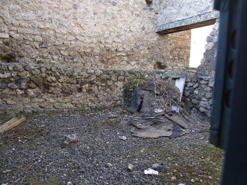 I.9.7 Pompeii. December 2006. West wall.