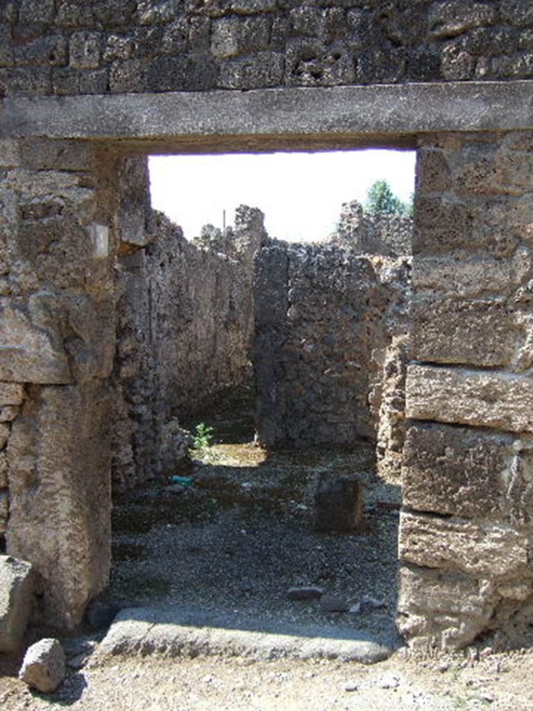 I.9.9  Pompeii. September 2005. Entrance.
