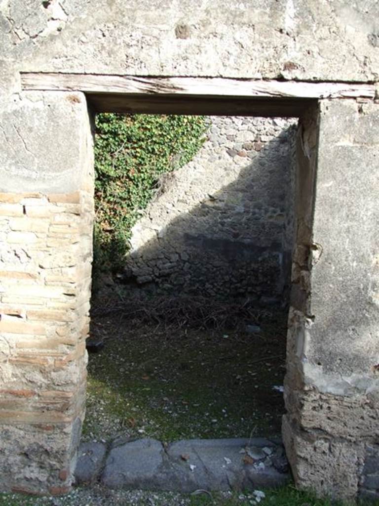 V.2.7 Pompeii. December 2007. Doorway to room 15.