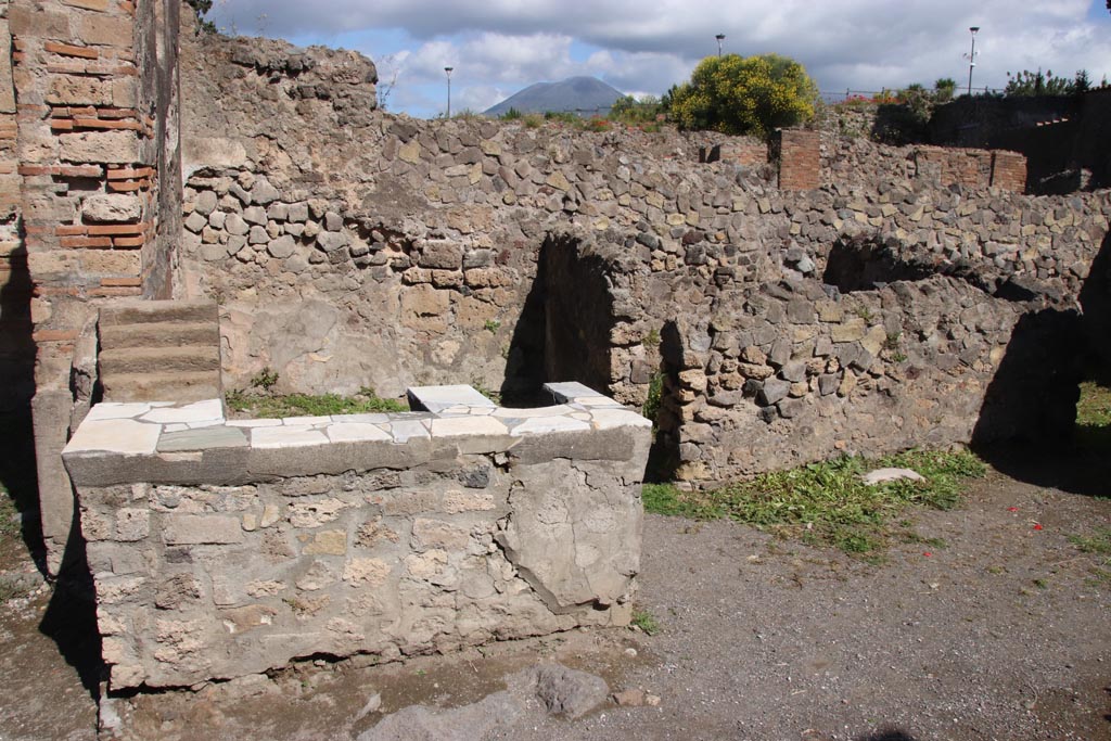 VI.1.5 Pompeii. May 2024. Looking north towards counter. Photo courtesy of Klaus Heese.