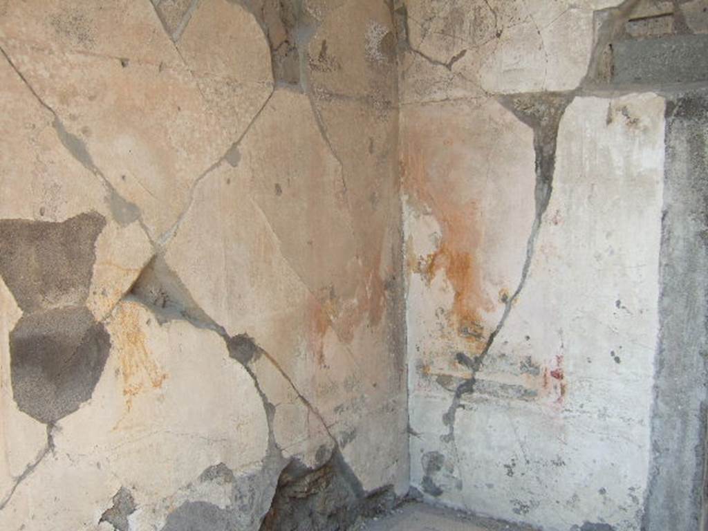 VI.1.6 Pompeii. May 2006. North-east corner.