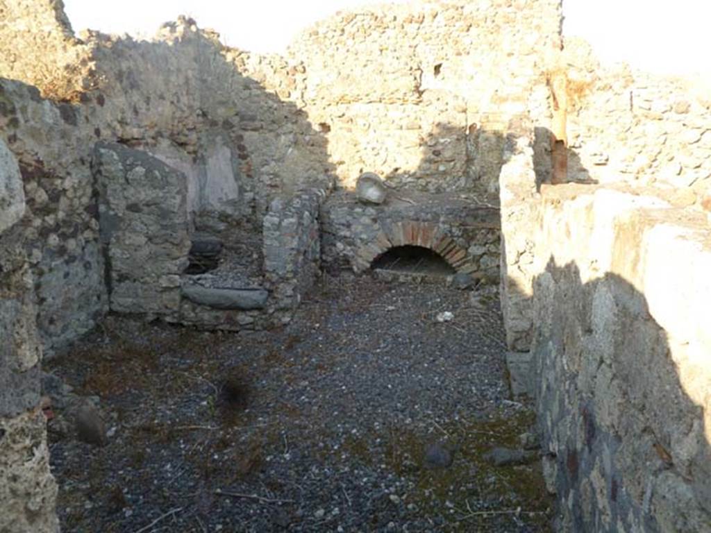 VI.5.9 Pompeii. May 2011. Looking east in kitchen area at east end of corridor, with doorway on right leading into room leading towards VI.5.19.
