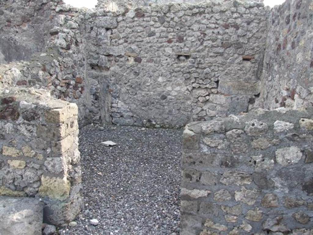 VI.5.10 Pompeii. December 2007. Doorway to room 5. 