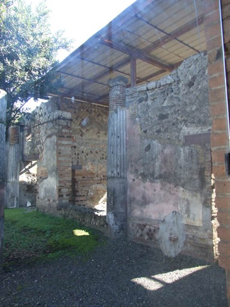 VI.9.6 Pompeii. March 2009. Room 17, Looking towards south garden wall, with large window from large exedra. Looking south through window from room 8.
