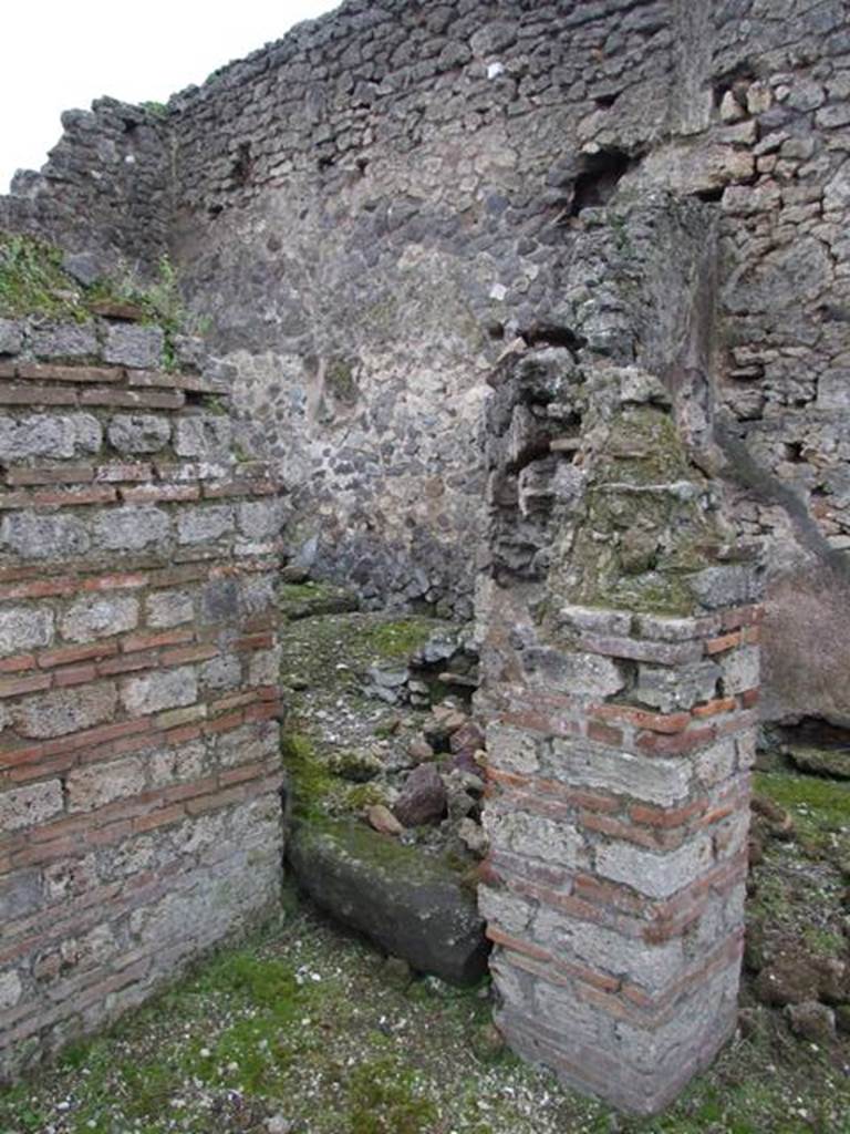 VI.10.14 Pompeii. March 2009. Doorway to room 12, kitchen.