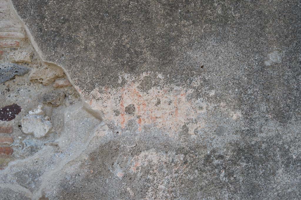 VI.13.16 Pompeii. March 2019. North side of entrance doorway, detail of with remaining plaster. 
Foto Taylor Lauritsen, ERC Grant 681269 DÉCOR.
