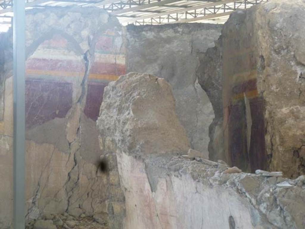 VI.17.41 Pompeii. May 2011. Looking west along north wall in atrium towards north ala. Photo courtesy of Michael Binns.