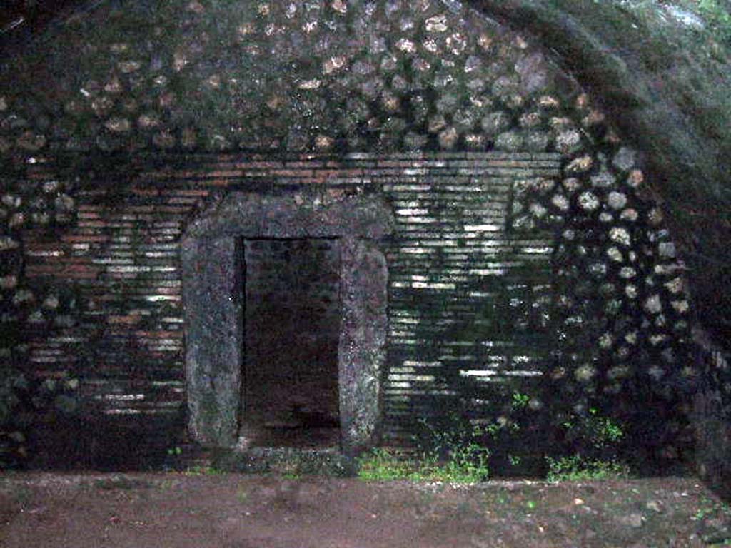 VII.7.27 Pompeii. December 2005. Looking west across interior of first room below VII.7.25, towards doorway to room below VII.7.24.