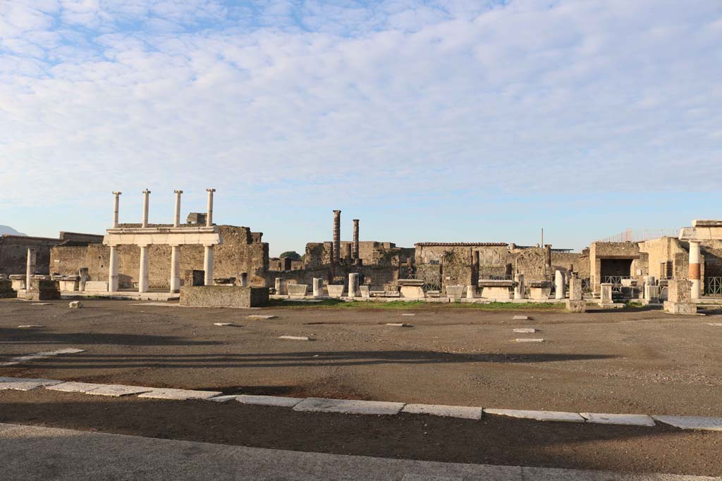 VII.8.00 Pompeii Forum. December 2018. Looking towards west side, from east side. Photo courtesy of Aude Durand.