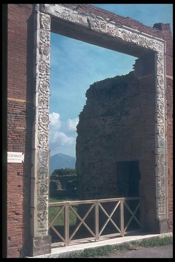 VII.9.1 Pompeii. Portico 1. Entrance 6. Photographed 1970-79 by Gnther Einhorn, picture courtesy of his son Ralf Einhorn.
