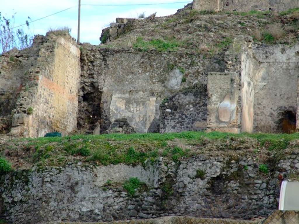 Rear of VII.16.13 Pompeii above Suburban Baths. December 2006. Looking east towards area of rooms 34, 33 and 32.