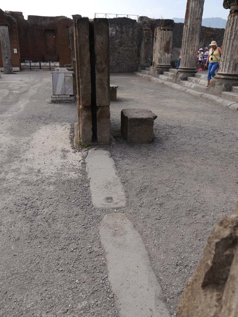 VIII.1.1 Pompeii. September 2015. Looking south along west side of the Forum, with Basilica entrance, on the right.
