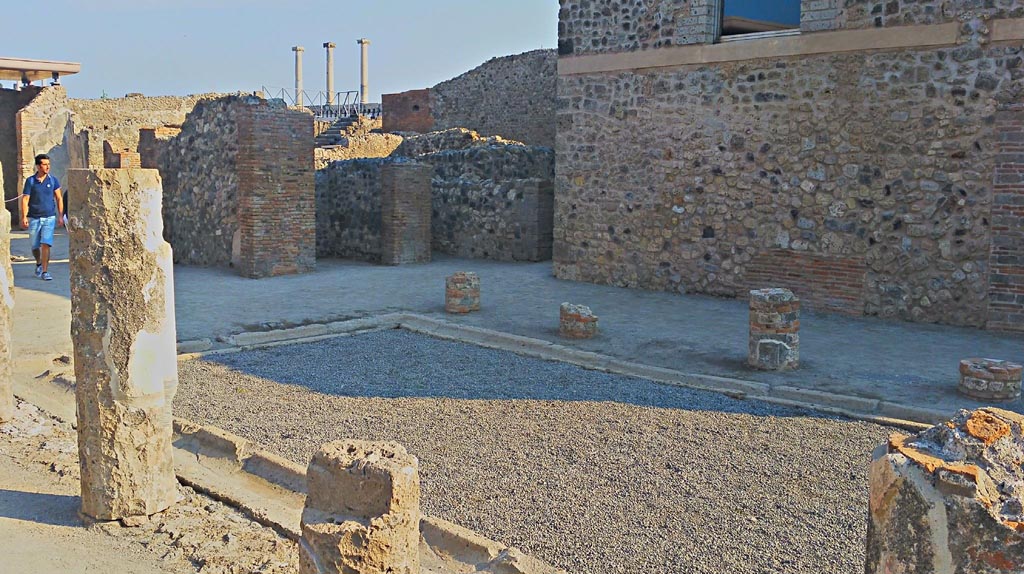 VIII.2.3 Pompeii. 2017/2018/2019. Looking north-east across peristyle. Photo courtesy of Giuseppe Ciaramella.