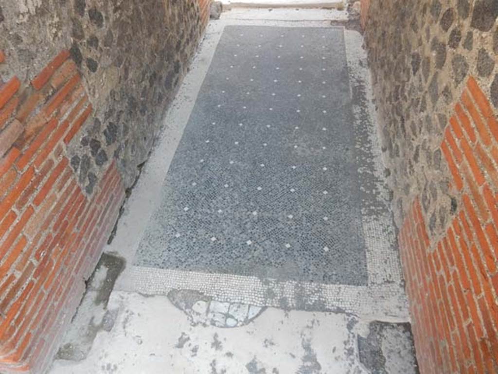 VIII.2.16 Pompeii. May 2018. Looking north along corridor leading to VIII.2.14. Photo courtesy of Buzz Ferebee.