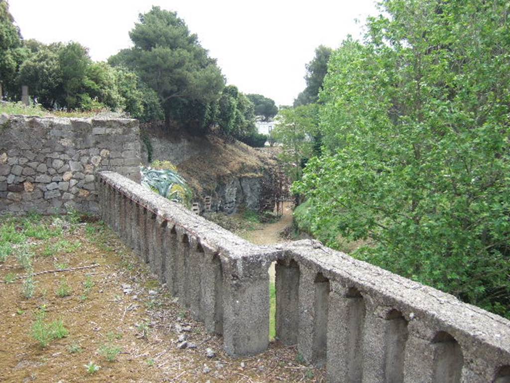 VIII.2.34 Pompeii. May 2006. South-east corner of terrace ‘12’.