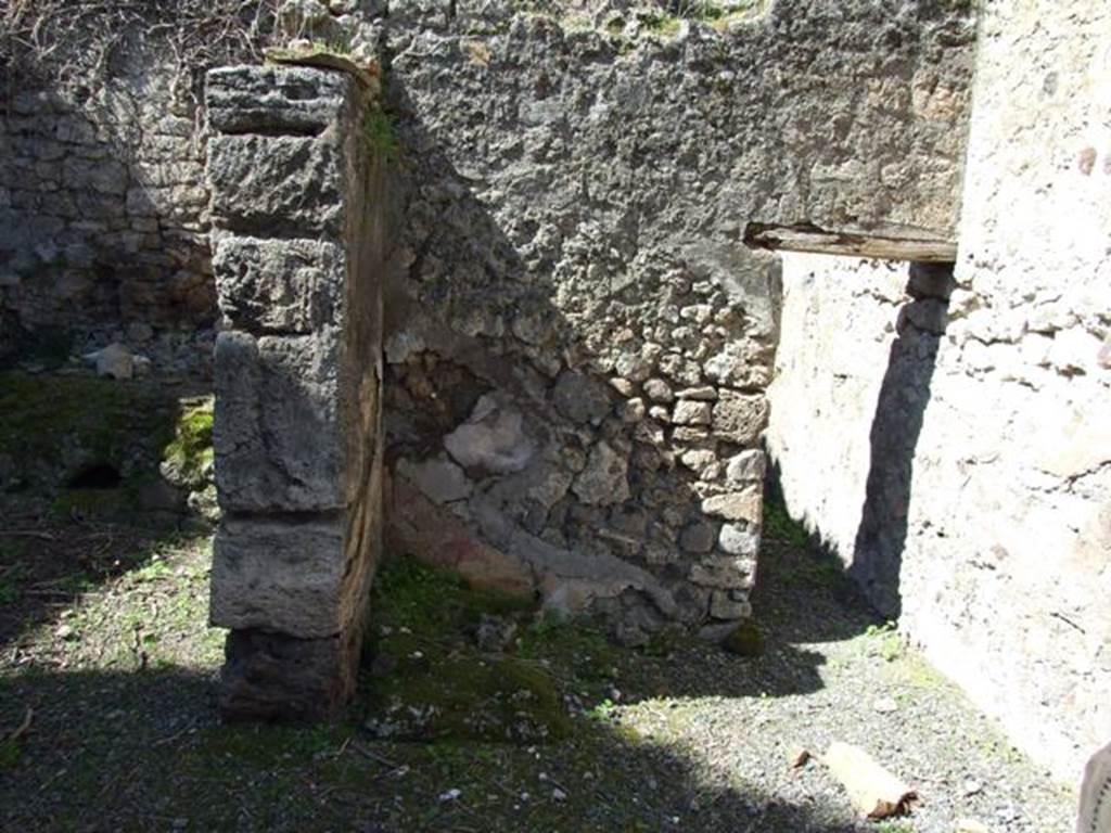 VIII.5.9 Pompeii.  March 2009.  Room 20.  Steps outside doorway to Room 22.