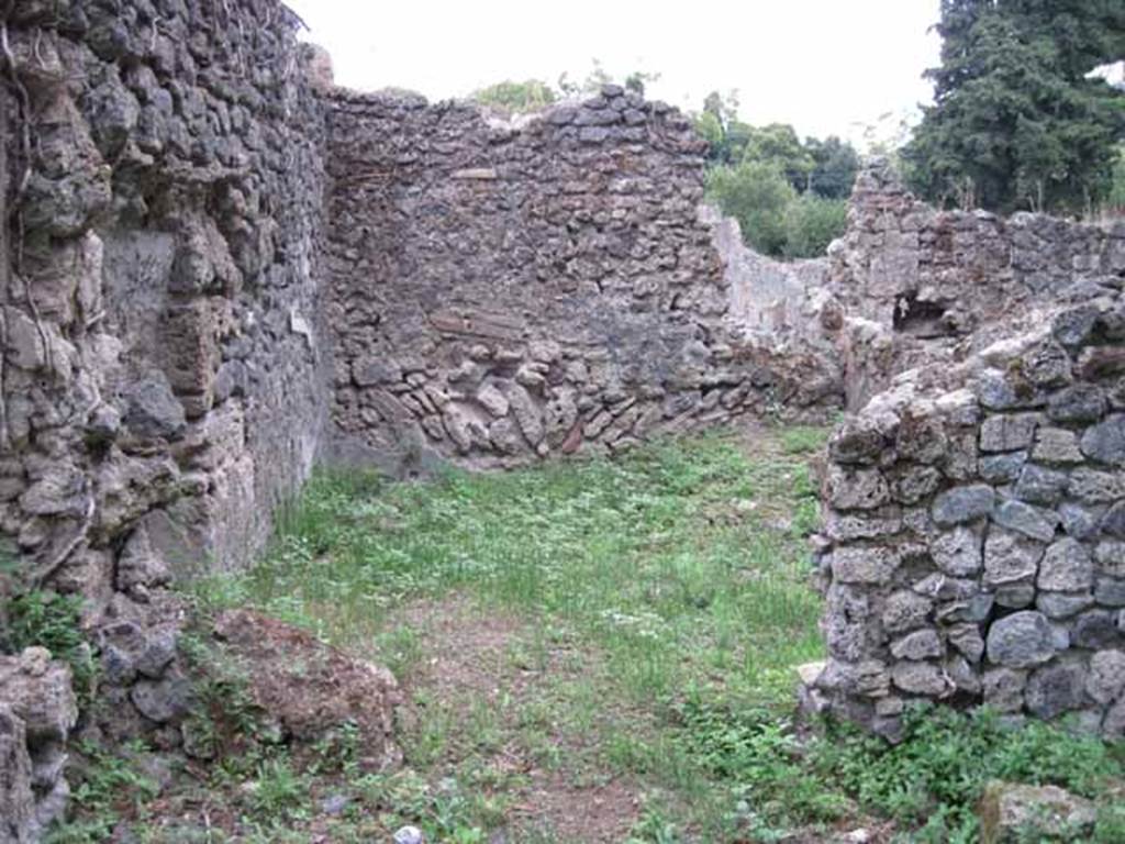 VIII.7.6 Pompeii. September 2010. Looking east from portico into second room, possibly an oecus. Photo courtesy of Drew Baker.
