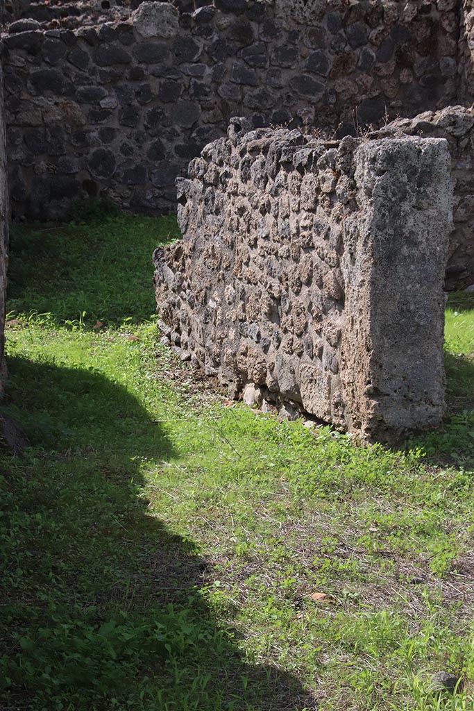 VIII.7.10 Pompeii. October 2024. 
Looking west along north wall of corridor. Photo courtesy of Klaus Heese.
