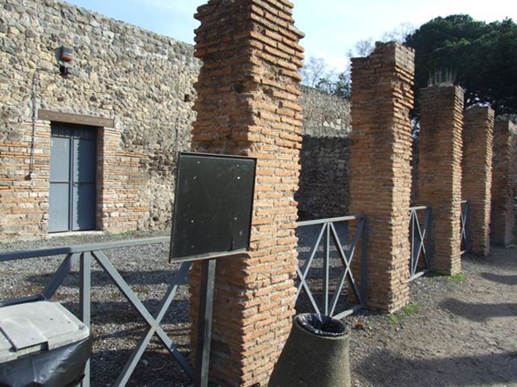 VIII.7.16 Pompeii. December 2007.  Possible dining area and kitchen on east side.