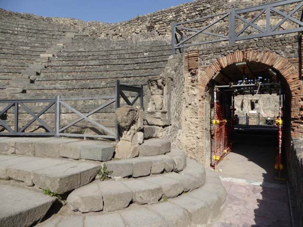 VIII.7.19 Pompeii. October 2014. East side. Photo courtesy of Michael Binns.