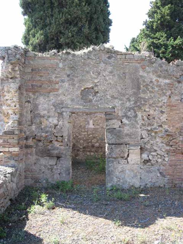 VIII.7.26 Pompeii. September 2010. Doorway to fourth room with two doorways, on west side of atrium, in south-west corner. Photo courtesy of Drew Baker.

