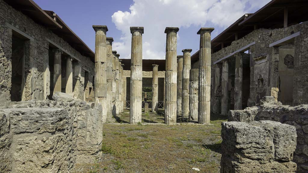 IX.1.20 Pompeii. August 2021. Room 2, looking north across atrium. Photo courtesy of Robert Hanson.

