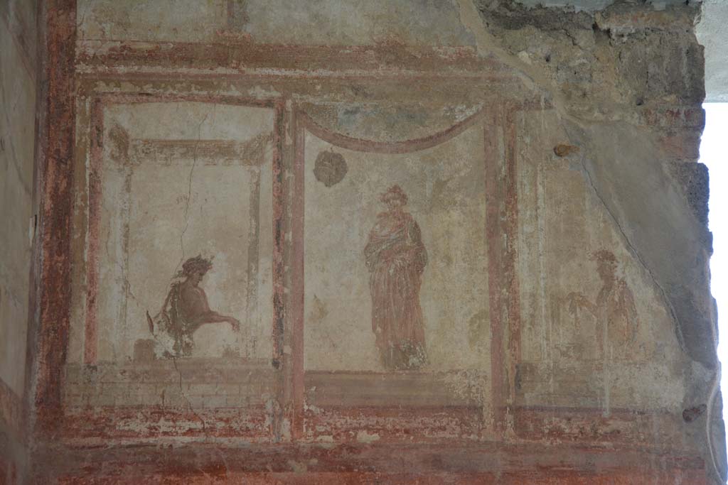 IX.5.6 Pompeii. May 2017. Room i, painted figures on upper north wall in north-west corner
Foto Christian Beck, ERC Grant 681269 DCOR.

