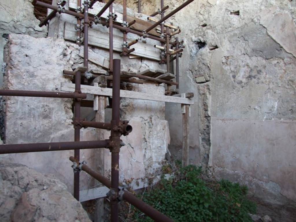 IX.12.7 Pompeii. March 2009. North wall of shop-room 1, with window and doorway into rear room 2.