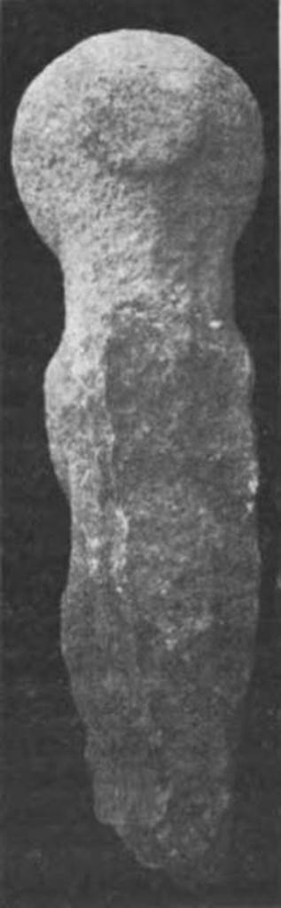 Pompeii Fondo Azzolini. Female columella of Vesuvian stone.
See Notizie degli Scavi di Antichità, 1916, p. 298, fig. 10.
