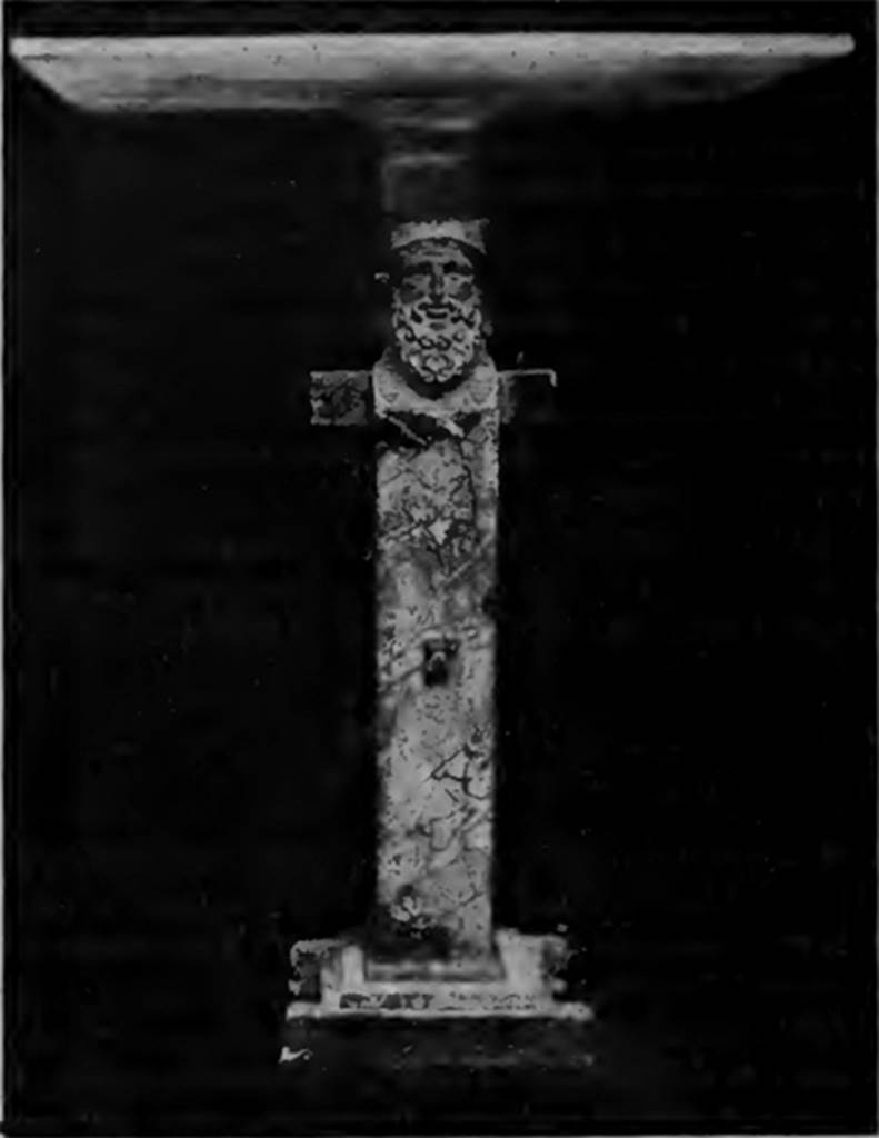 Pompeii, Villa rustica nel Fondo di Antonio Prisco. Marble table.
See Notizie degli Scavi di Antichit, 1921, p. 418, fig. 2.
