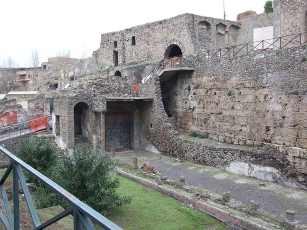 VIII.1.a Pompeii. December 2007. City walls under the Lararia dei Pompeianisti and antiquarium.