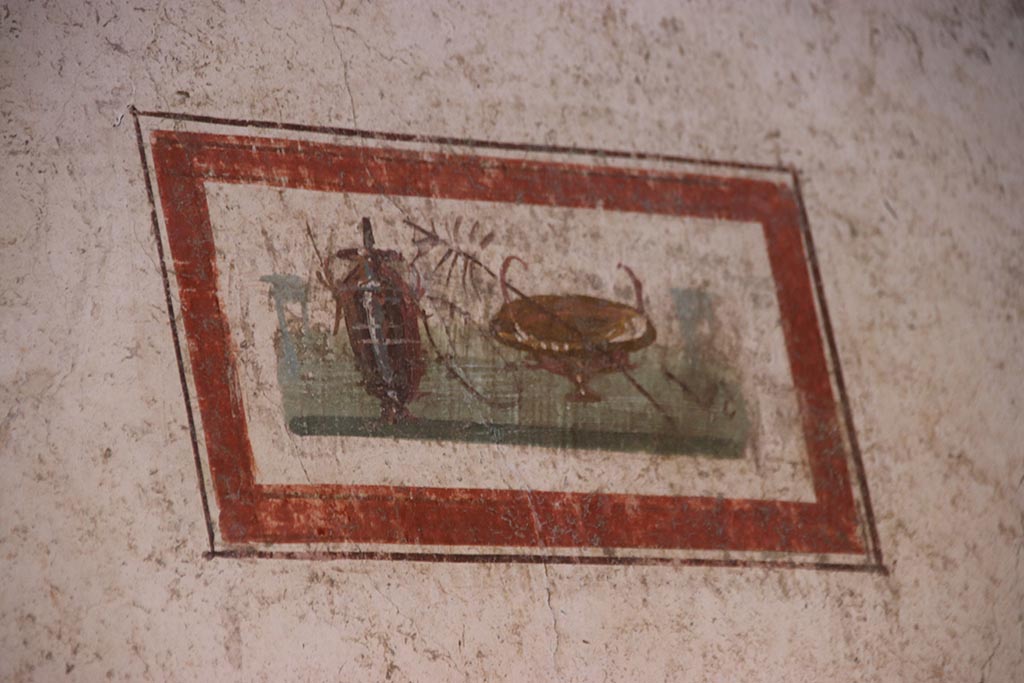 VI.15.1 Pompeii. October 2024. Cubiculum g, painted panel from north end of west wall. Photo courtesy of Klaus Heese.