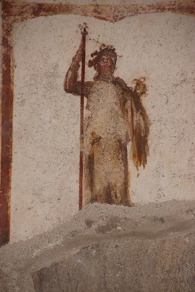 VI.15.1 Pompeii. October 2024. 
White cubiculum “u”, central figure from upper east wall. Photo courtesy of Klaus Heese.
