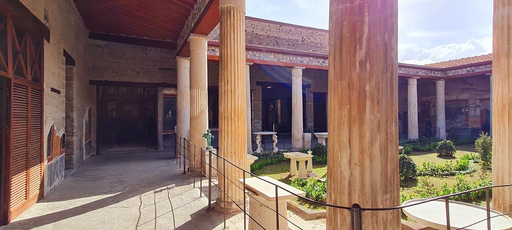 VI.15.1 Pompeii. April 2023. Looking east along north portico. Photo courtesy of Giuseppe Ciaramella.